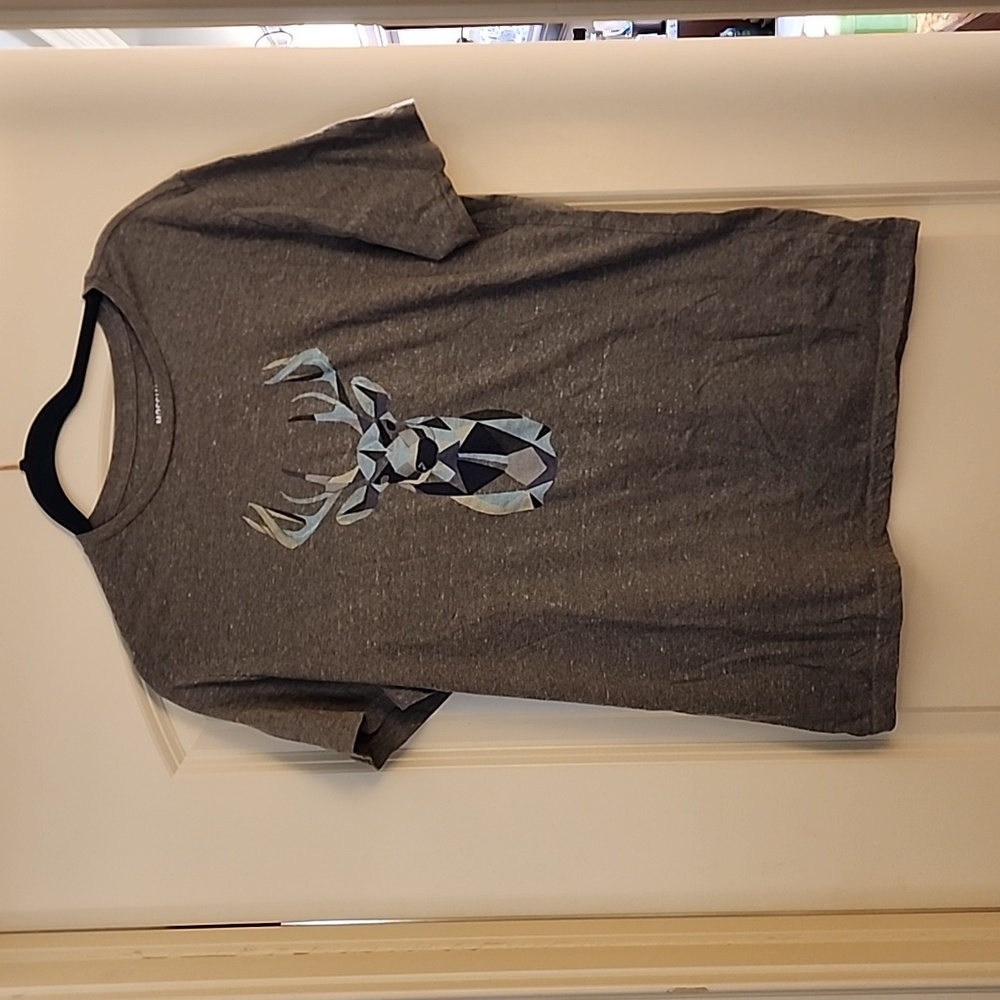 Mossimo T-shirt